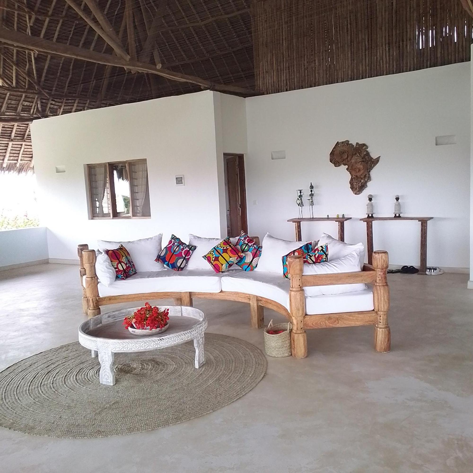 Shira House Bed & Breakfast Watamu Ngoại thất bức ảnh